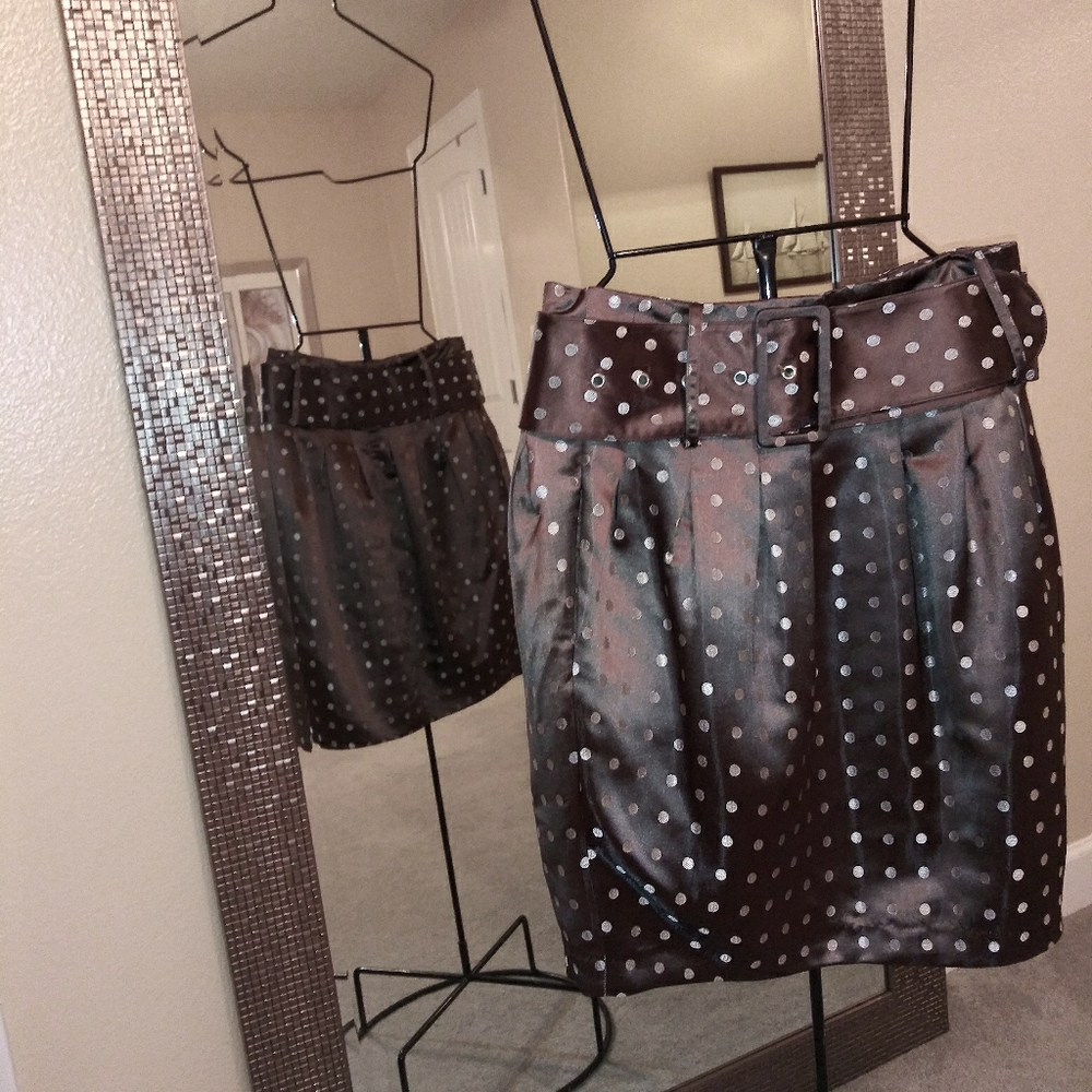 Satin tulip skirt